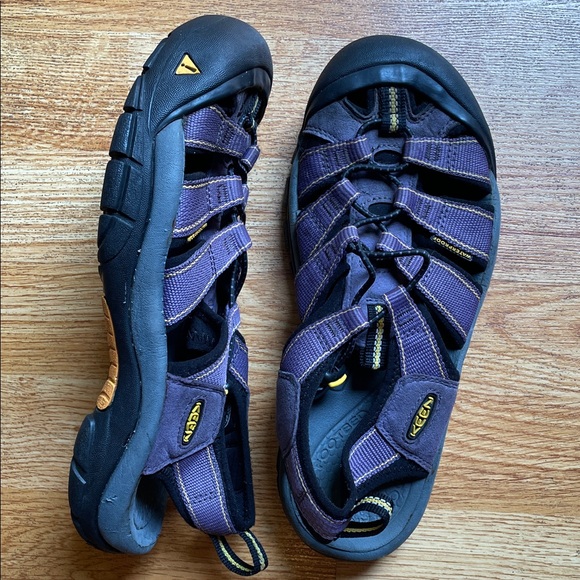 Keen Dark Purple Outdoor Sandals - Picture 2 of 9